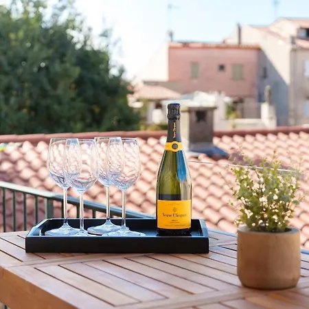 Lejlighed Beautiful Modern And Design Accommodation, Old Antibes
